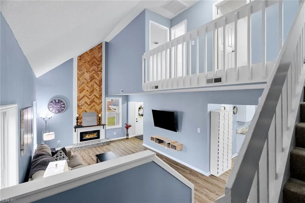 Virginia Beach, Virginia 23464, United States, 3 Bedrooms Bedrooms, ,2 BathroomsBathrooms,Residential,Pending,91106