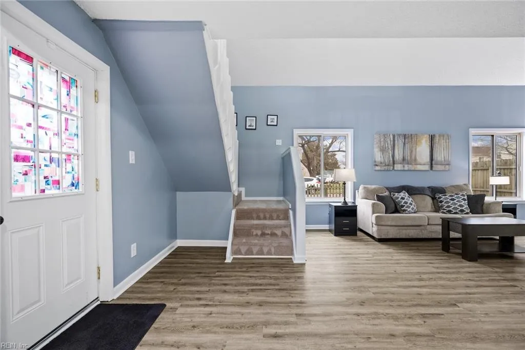 Virginia Beach, Virginia 23464, United States, 3 Bedrooms Bedrooms, ,2 BathroomsBathrooms,Residential,Pending,91106