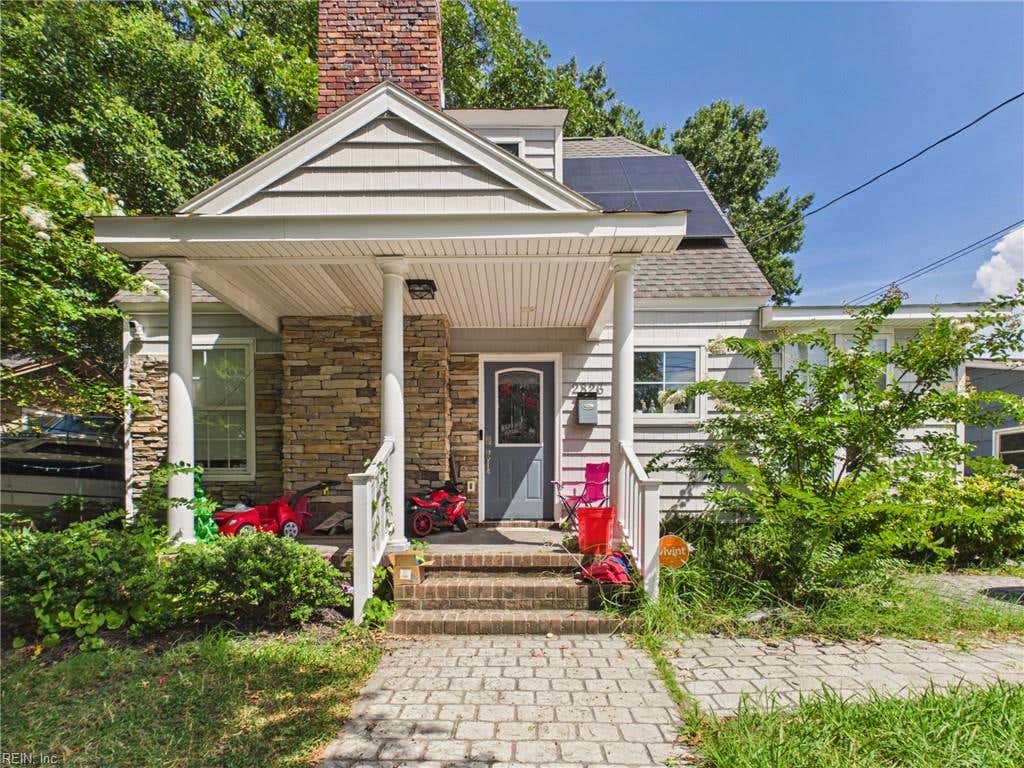 Photo of 2826 Dunkirk Avenue, Norfolk, VA 23509 (MLS # 10650247)