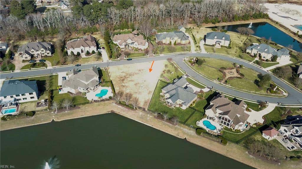 Photo of 341 Scone Castle Loop, Chesapeake, VA 23322 (MLS # 10641105)