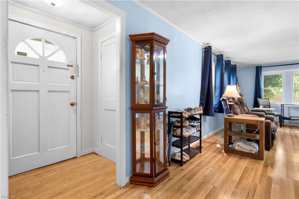 Photo of 6233 Tidewater Drive, Norfolk, VA 23509 (MLS # 10653717)
