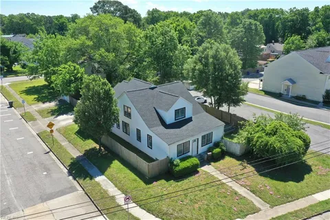MLS: 10582421