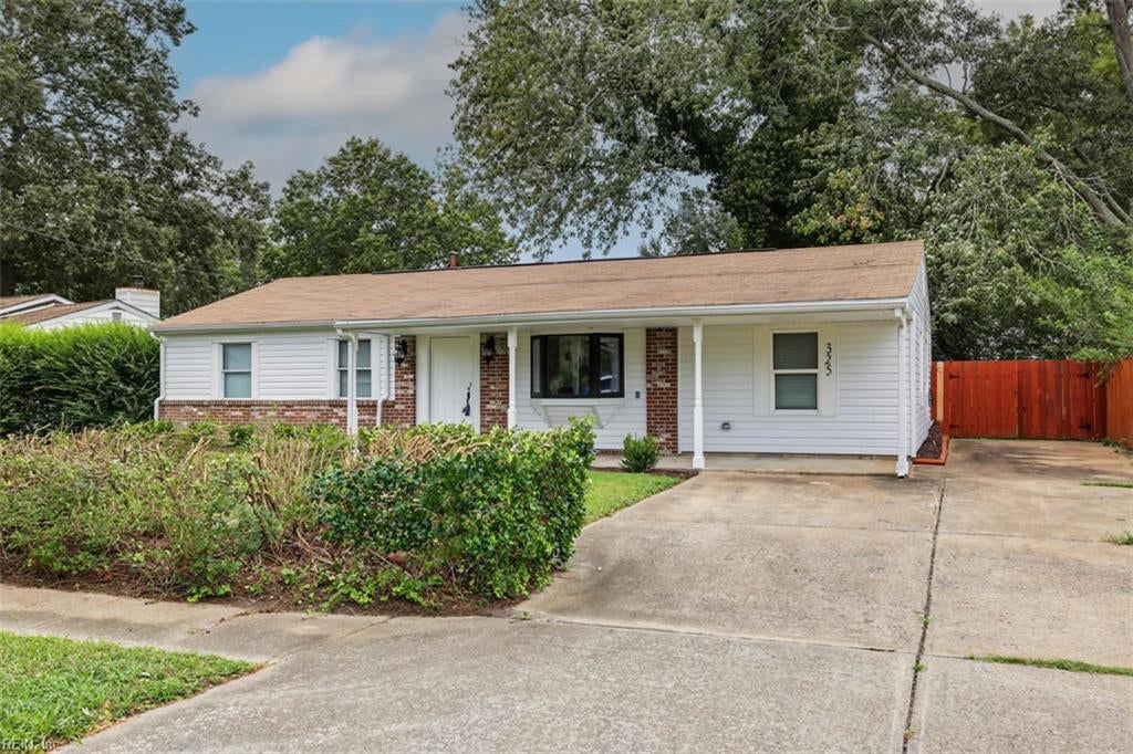 Photo of 325 Appian Avenue, Virginia Beach, VA 23452 (MLS # 10655248)