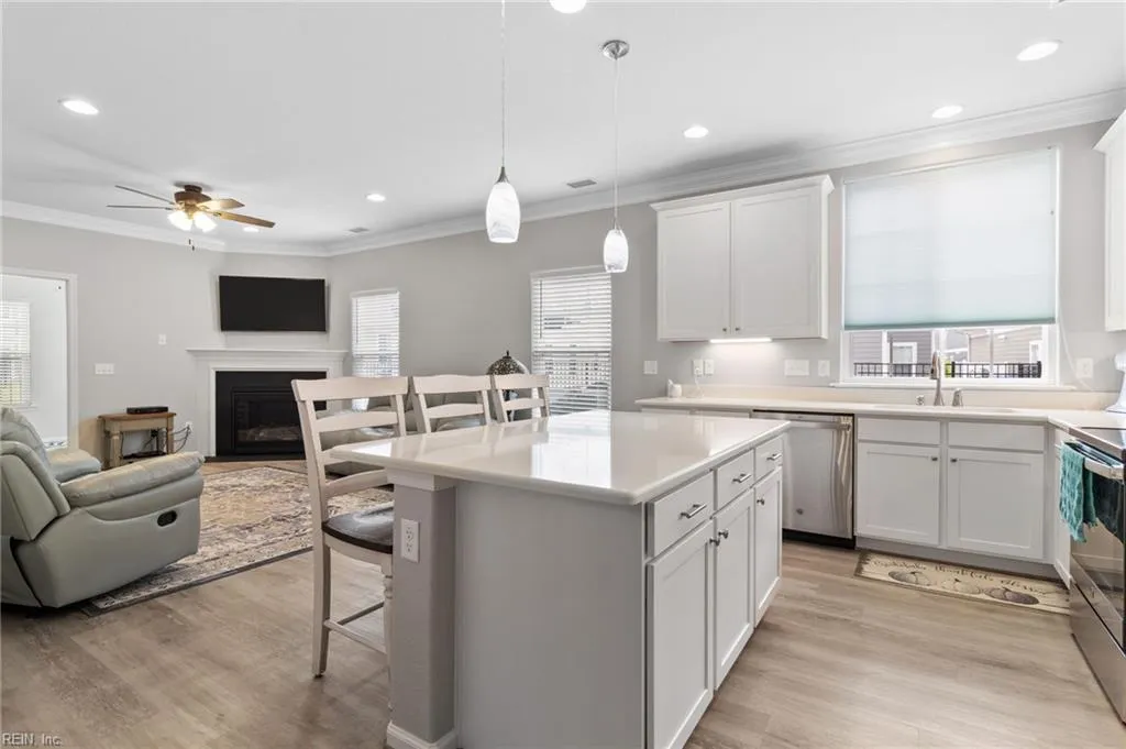 Suffolk, Virginia 23435, United States, 4 Bedrooms Bedrooms, ,4 BathroomsBathrooms,Residential,Active,182828