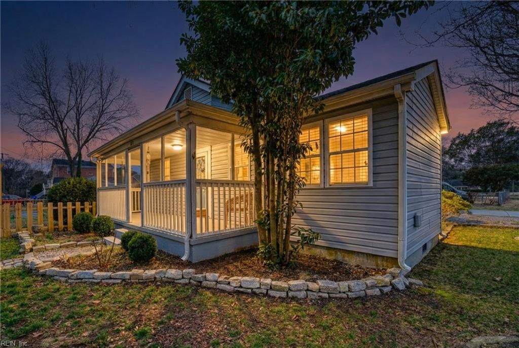 Photo of 431 Lucas Avenue, Norfolk, VA 23502 (MLS # 10621546)