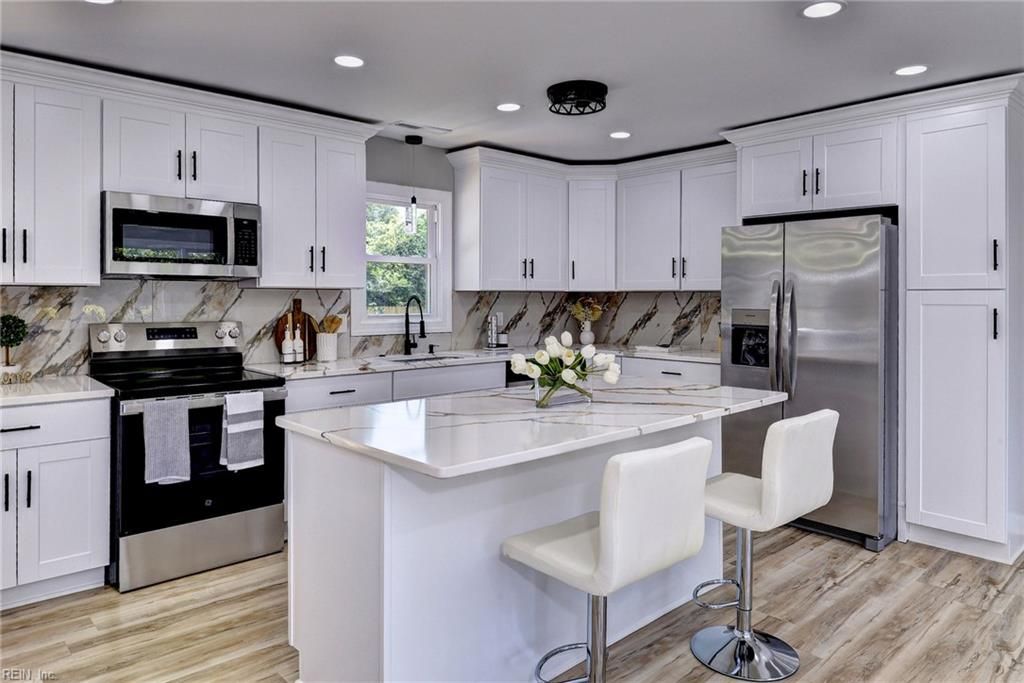 Photo of 6999 Linda Circle, Hayes, VA 23072 (MLS # 10617443)