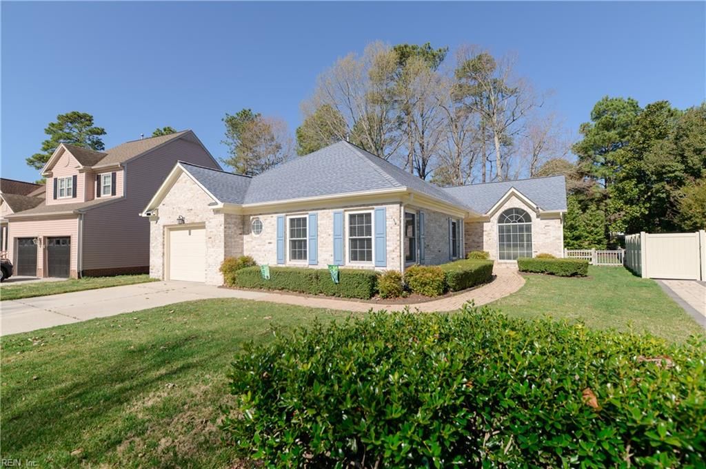 Photo of 957 Heathland Drive, Newport News, VA 23602 (MLS # 10624515)