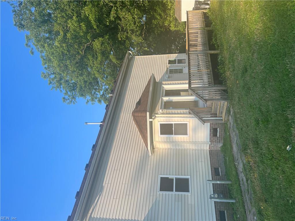 1428 Prentis AVE