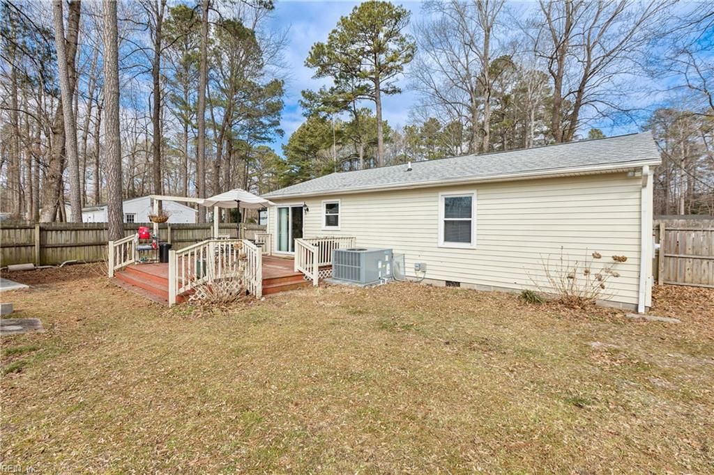 Photo of 8598 Poplar Springs Drive, Gloucester, VA 23061 (MLS # 10620344)