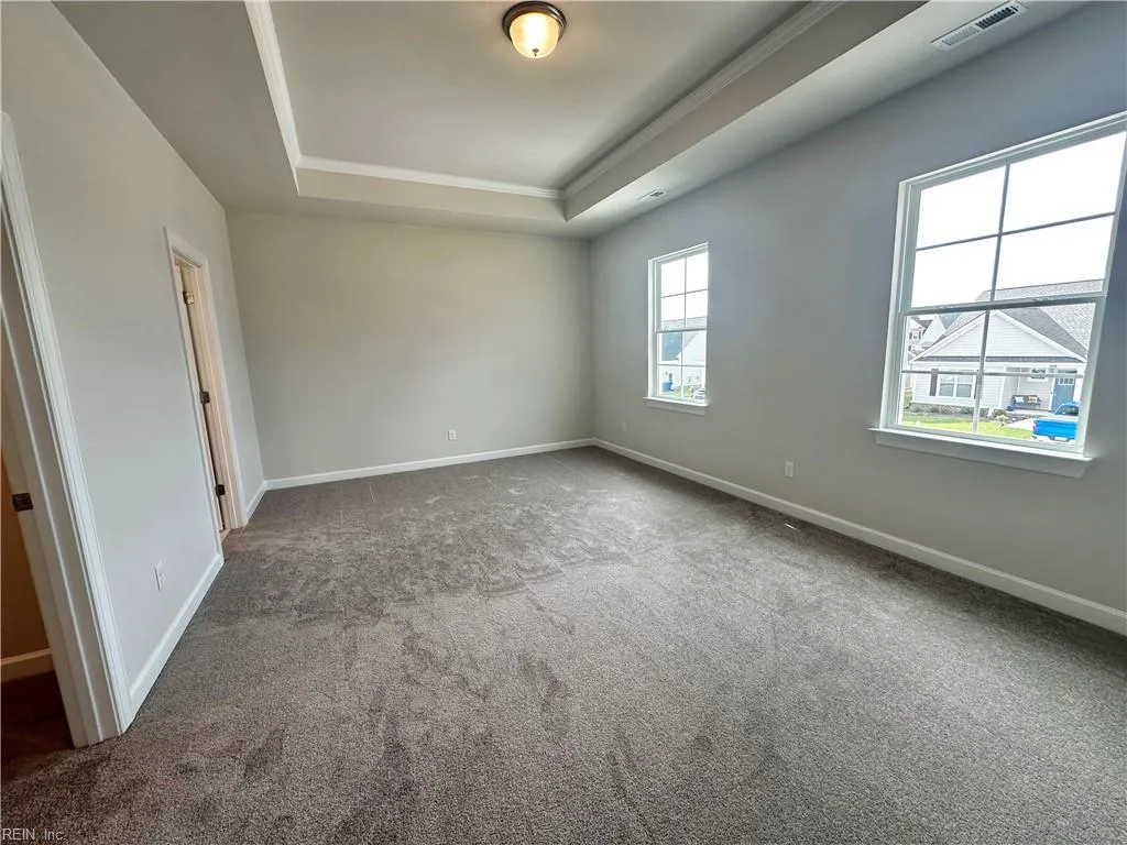 Suffolk, Virginia 23434, United States, 5 Bedrooms Bedrooms, ,3 BathroomsBathrooms,Residential,Active,193682