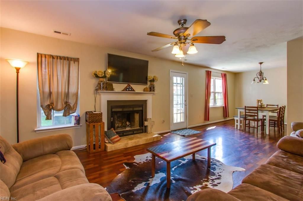 Photo of 1512 Independence Boulevard, Virginia Beach, VA 23455 (MLS # 10617797)