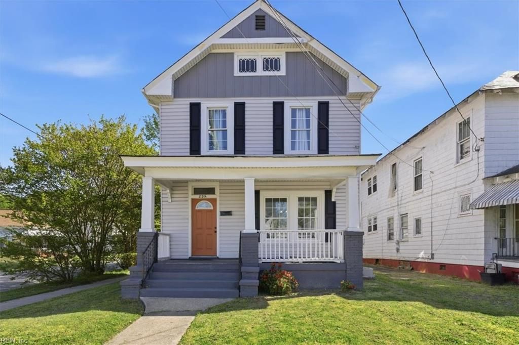 Photo of 2914 Madison Avenue, Newport News, VA 23607 (MLS # 10629615)