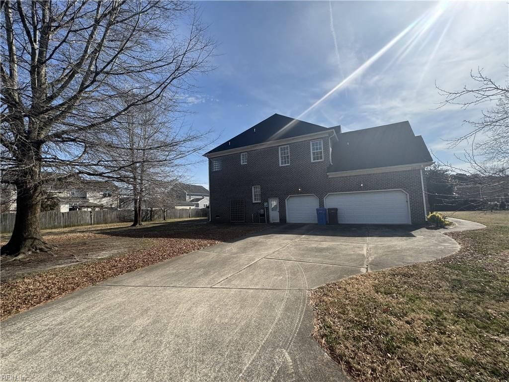 Photo of 103 Greengable Way, Chesapeake, VA 23322 (MLS # 10625094)