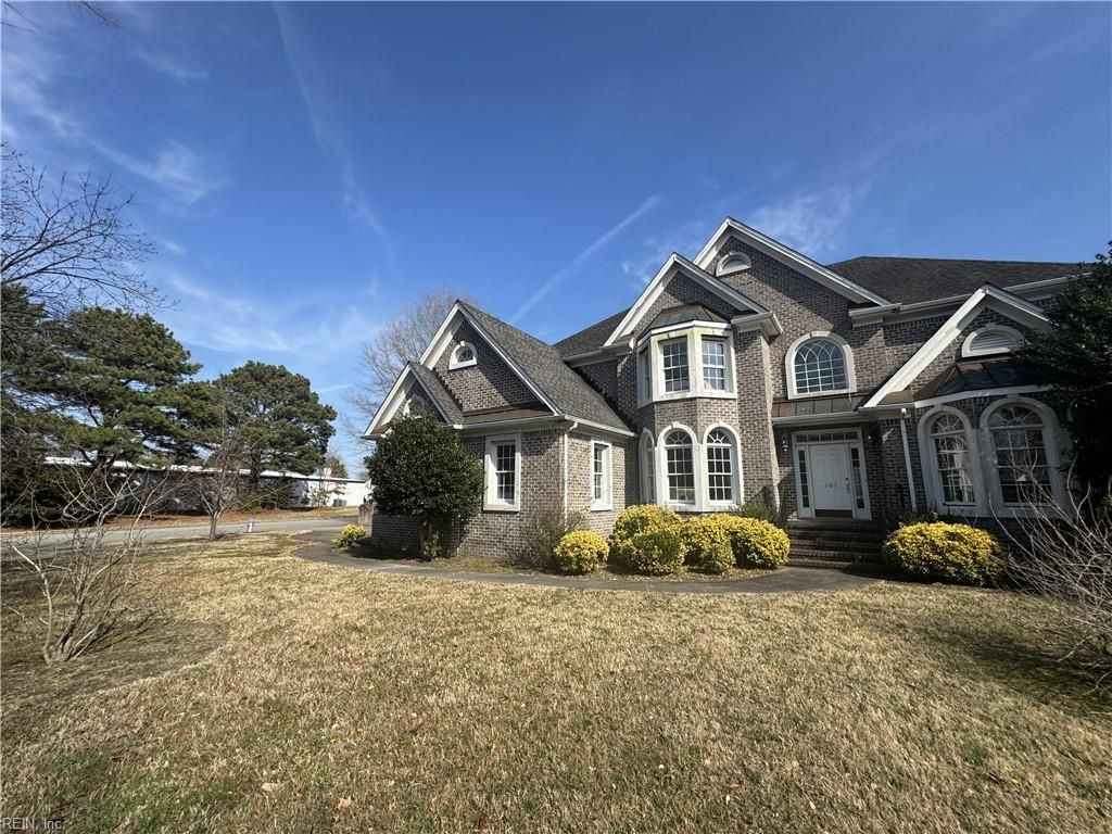 Photo of 103 Greengable Way, Chesapeake, VA 23322 (MLS # 10625094)