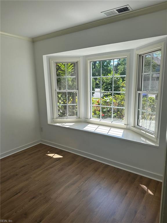 Photo of 2216 Windom Place, Virginia Beach, VA 23454 (MLS # 10654929)
