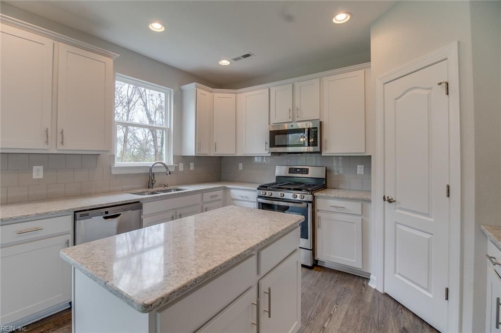 Photo of 321 Tarn Court, Suffolk, VA 23434 (MLS # 10636073)