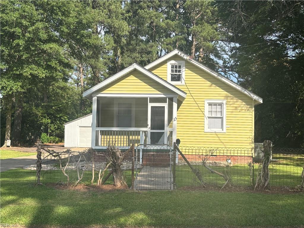 Photo of 13 Shea Street, Portsmouth, VA 23701 (MLS # 10640559)