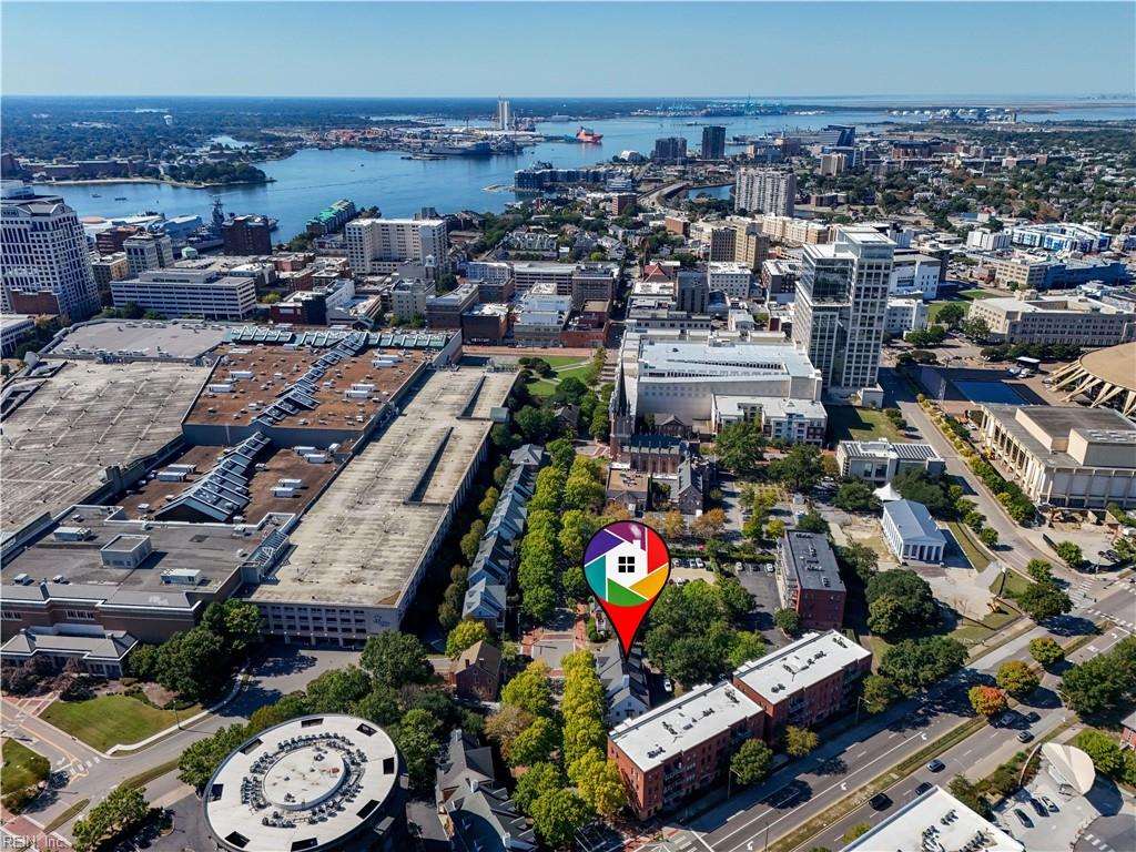 Photo of 504 E Freemason Street #3B, Norfolk, VA 23510 (MLS # 10657272)