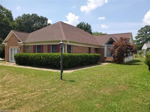 Photo of 425 Truxtun Court, Newport News, VA 23608 (MLS # 10607005)