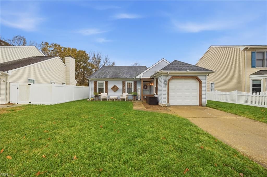 Photo of 917 Roberval Drive, Virginia Beach, VA 23454 (MLS # 10613183)