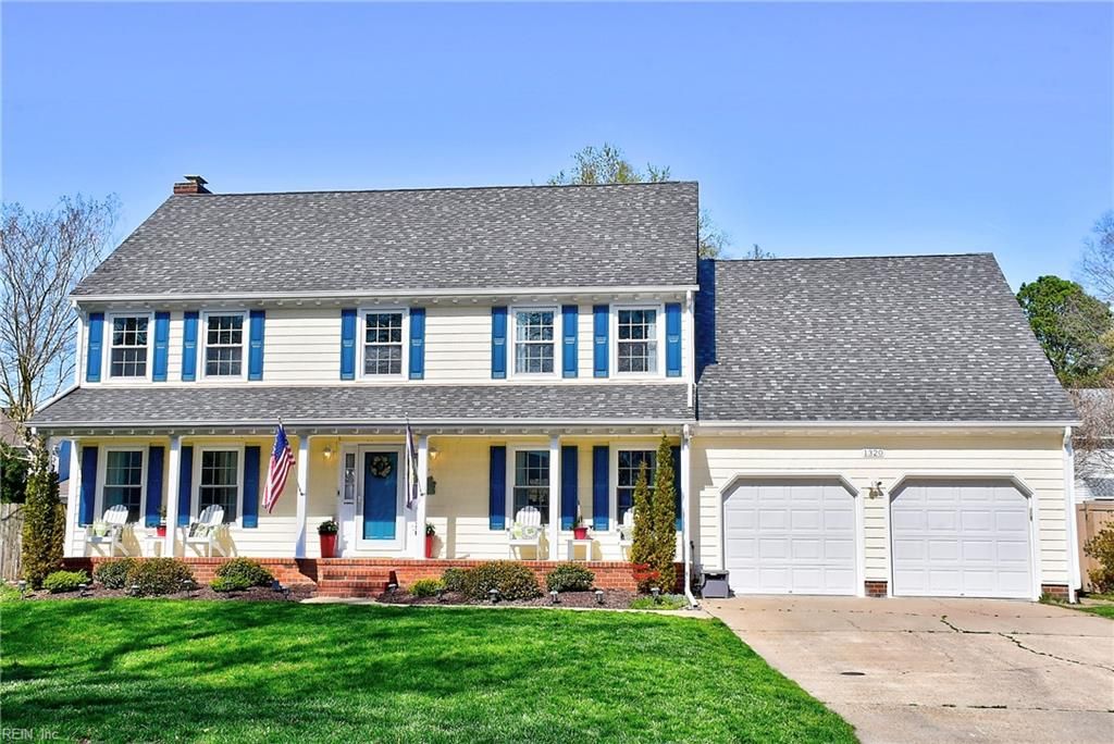 Photo of 1320 FOREST POINT Drive, Chesapeake, VA 23320 (MLS # 10636103)