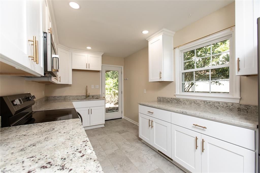 Photo of 177 Corinthia Drive, Newport News, VA 23608 (MLS # 10608526)