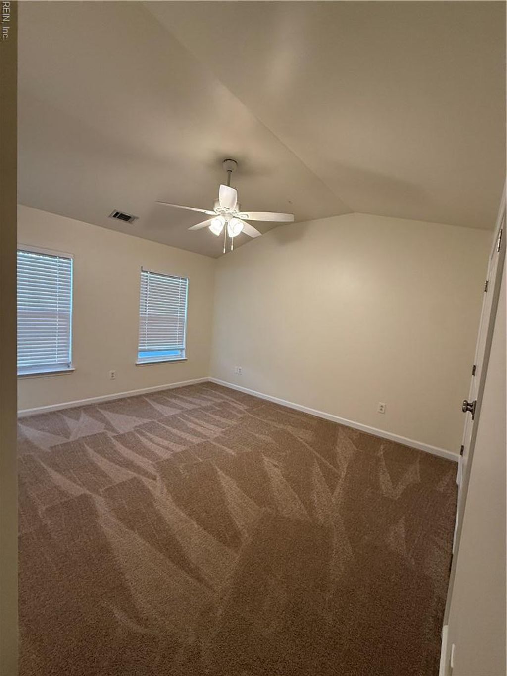 Photo of 4124 Killam Avenue, Norfolk, VA 23508 (MLS # 10627803)