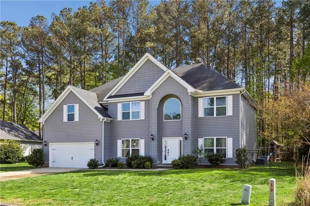 Photo of 602 Westminster Reach, Smithfield, VA 23430 (MLS # 10628840)