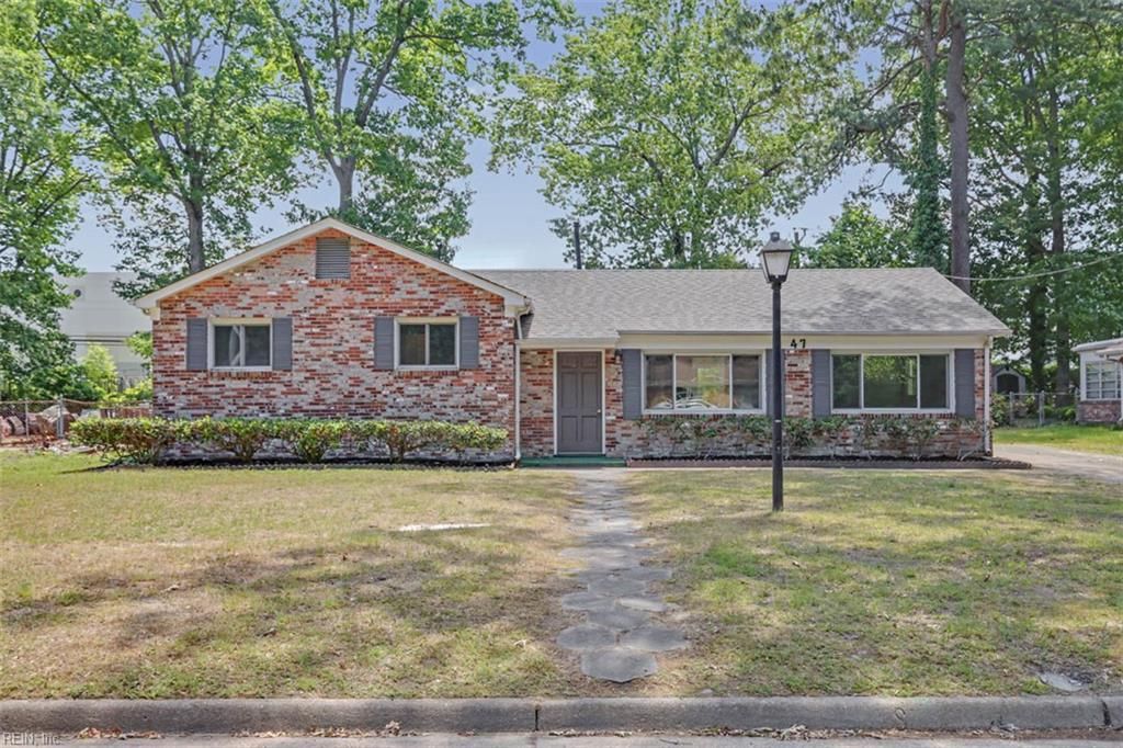 Photo of 47 Azalea Drive, Hampton, VA 23669 (MLS # 10635230)