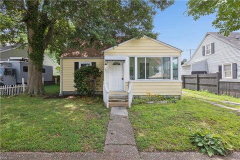 Photo of 3311 Dartmouth Street, Portsmouth, VA 23707 (MLS # 10655746)