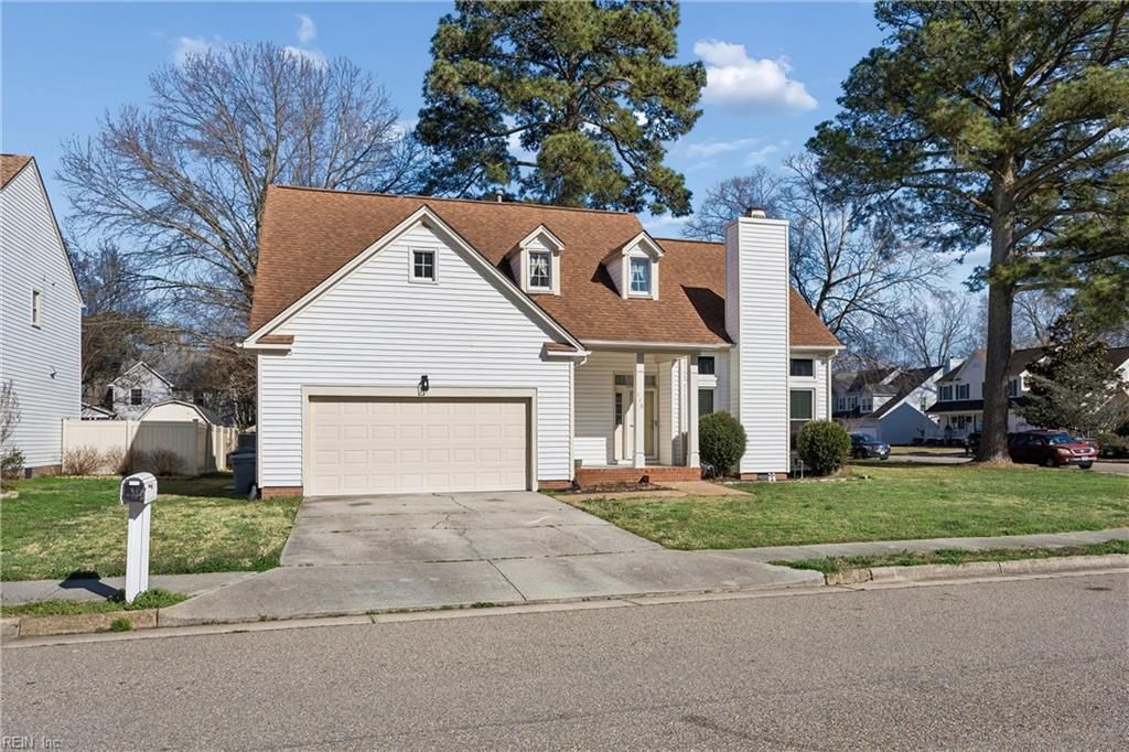 Photo of 116 Pine Creek Drive, Hampton, VA 23669 (MLS # 10624644)