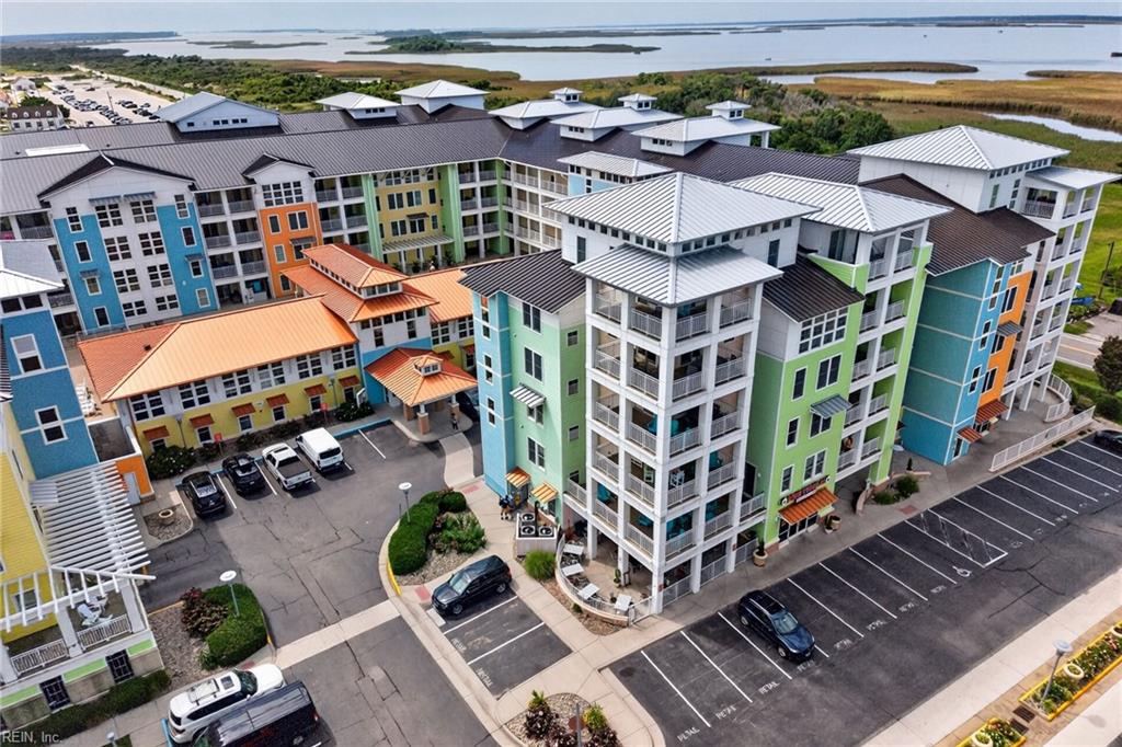 Photo of 3738 Sandpiper Road #138B, Virginia Beach, VA 23456 (MLS # 10651983)