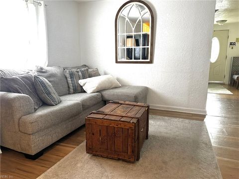 Photo of 154 Tynes Street, Suffolk, VA 23434 (MLS # 10608016) Photo of 154 Tynes Street, Suffolk, VA 23434 (MLS # 10608016)