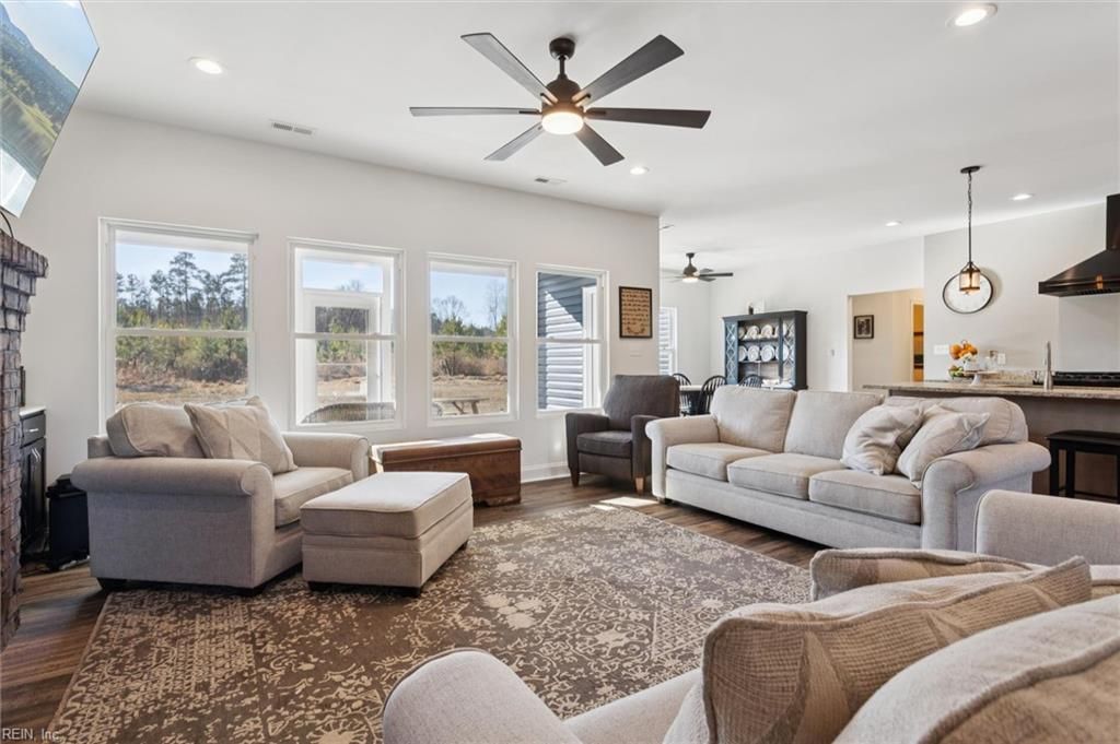 Photo of 3220 Clay Hill Road, Suffolk, VA 23434 (MLS # 10615354)