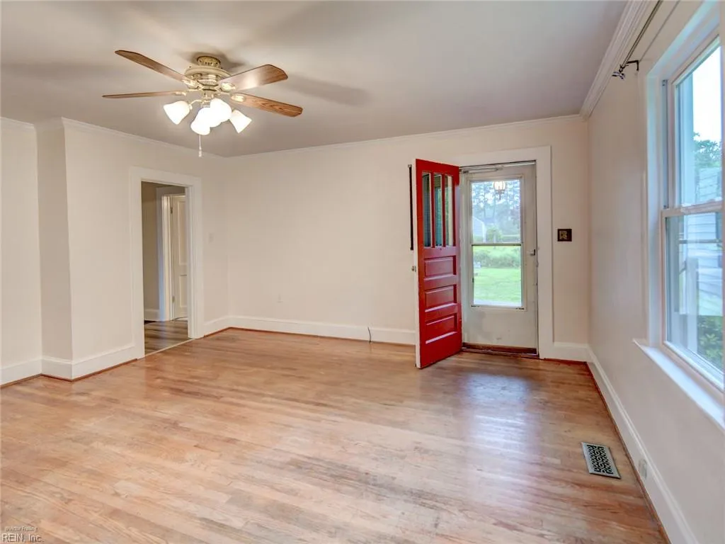 Chesapeake, Virginia 23321, United States, 3 Bedrooms Bedrooms, ,1 BathroomBathrooms,Residential,Pending,147985