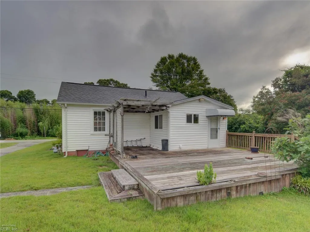 Chesapeake, Virginia 23321, United States, 3 Bedrooms Bedrooms, ,1 BathroomBathrooms,Residential,Pending,147985