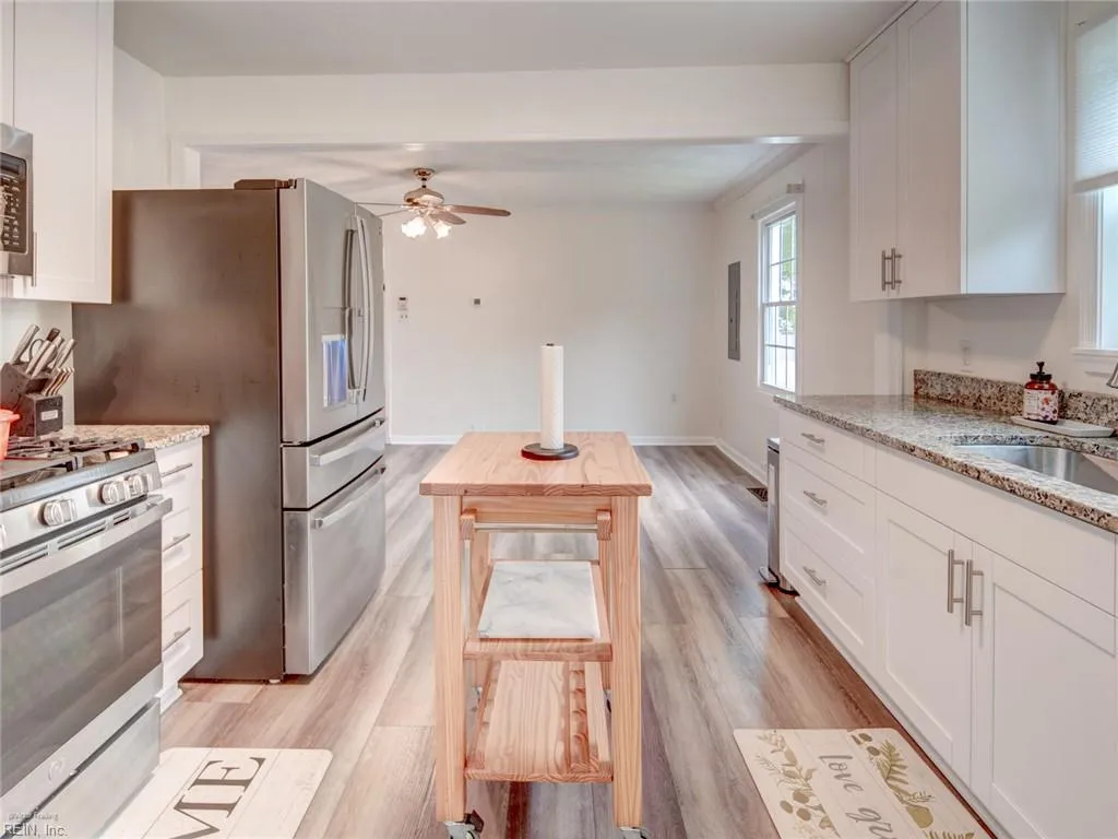 Chesapeake, Virginia 23321, United States, 3 Bedrooms Bedrooms, ,1 BathroomBathrooms,Residential,Pending,147985