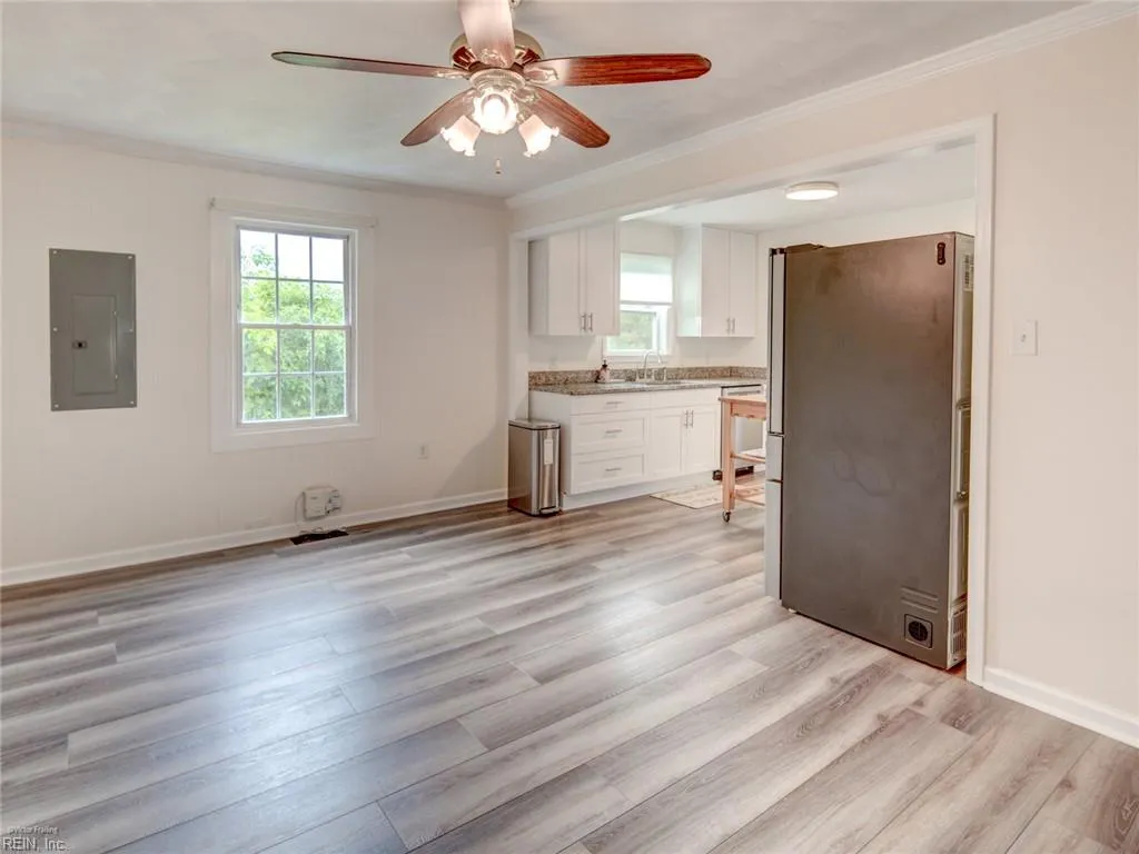 Chesapeake, Virginia 23321, United States, 3 Bedrooms Bedrooms, ,1 BathroomBathrooms,Residential,Pending,147985