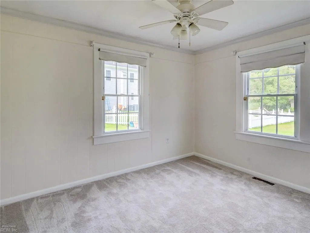 Chesapeake, Virginia 23321, United States, 3 Bedrooms Bedrooms, ,1 BathroomBathrooms,Residential,Pending,147985