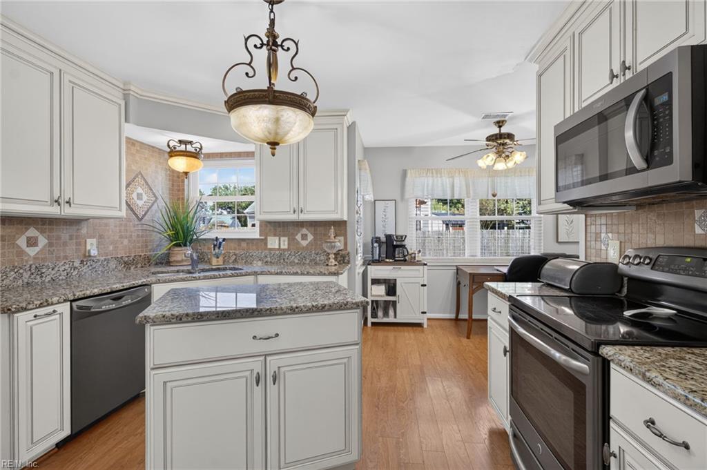 Photo of 2613 Level Loop Road, Virginia Beach, VA 23456 (MLS # 10655992)