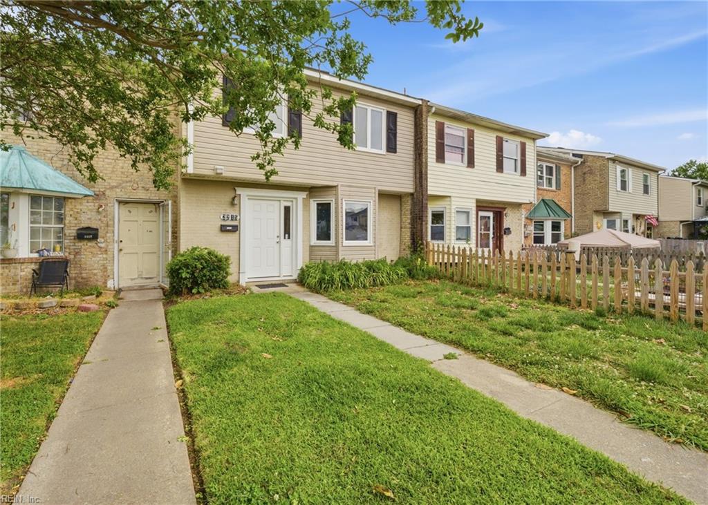 Photo of 2215 Cannon Drive, Virginia Beach, VA 23454 (MLS # 10634562)