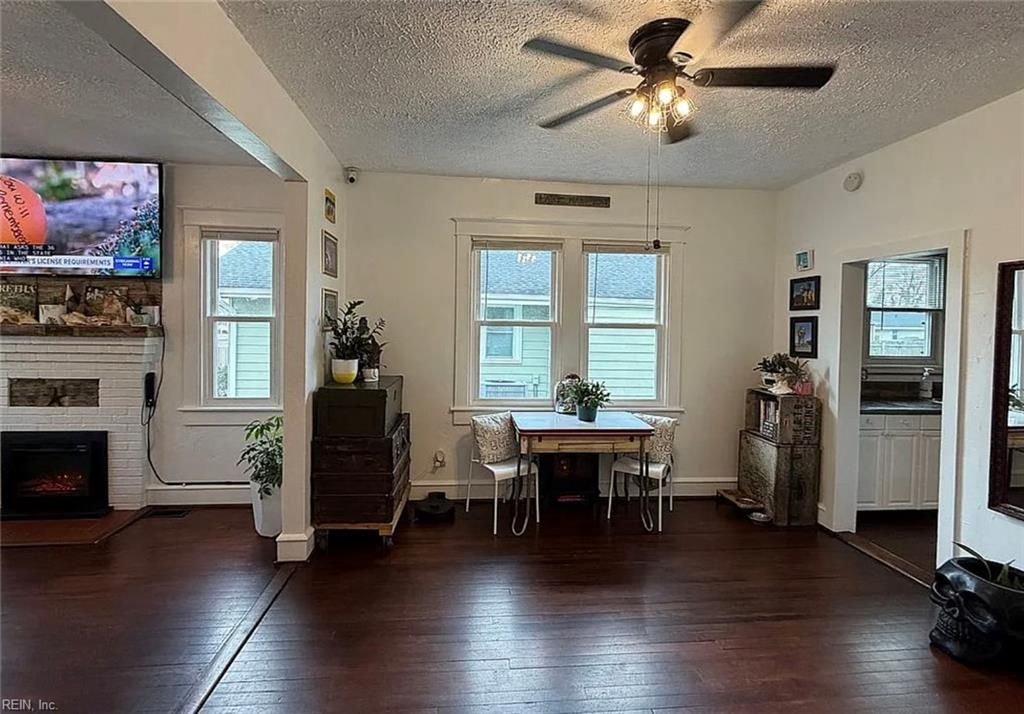 Photo of 405 Buckroe Avenue, Hampton, VA 23664 (MLS # 10627256)