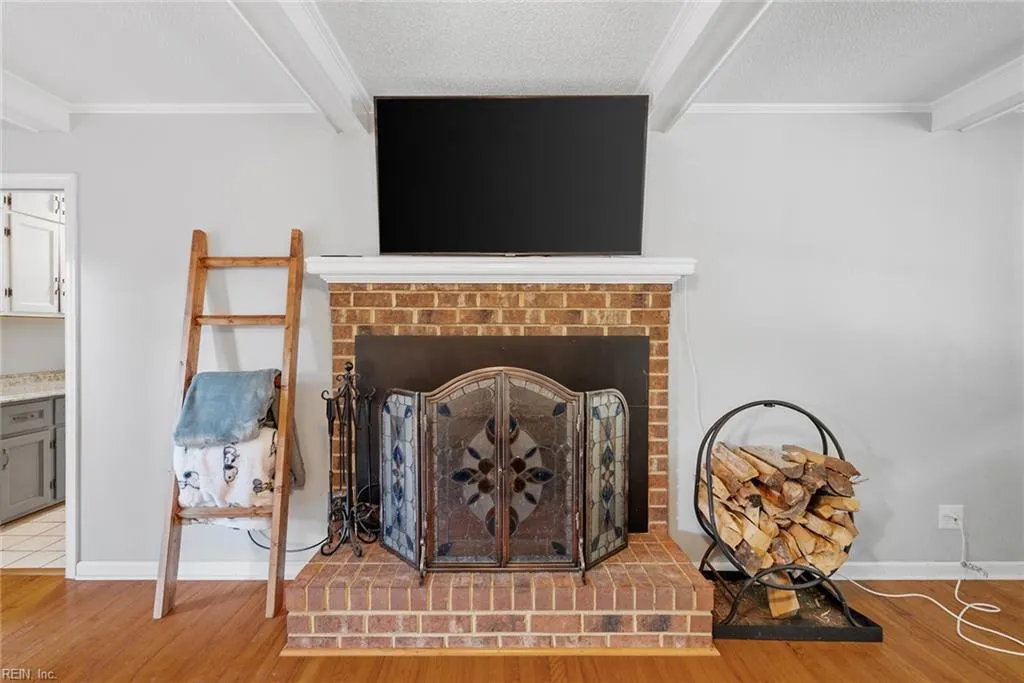 Virginia Beach, Virginia 23464, United States, 4 Bedrooms Bedrooms, ,3 BathroomsBathrooms,Residential,Active,168100