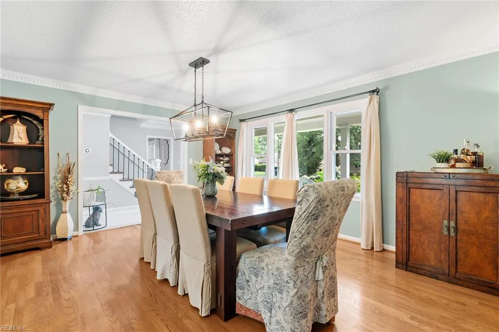 Virginia Beach, Virginia 23464, United States, 4 Bedrooms Bedrooms, ,3 BathroomsBathrooms,Residential,Active,168100