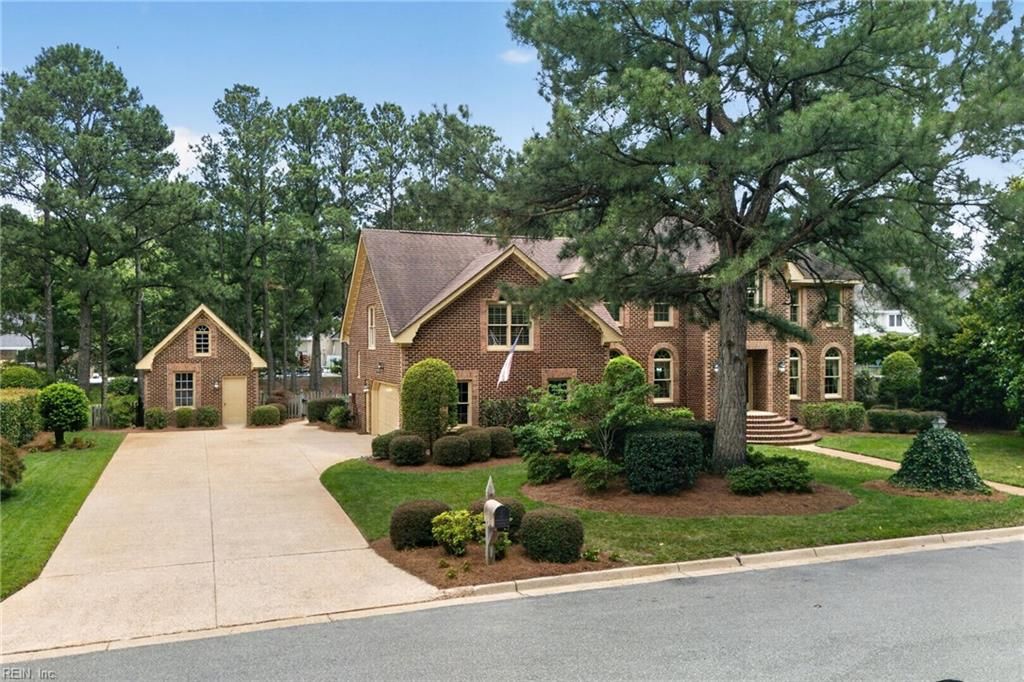 Photo of 808 Costa Grande Dr. Drive, Virginia Beach, VA 23456 (MLS # 10641863)