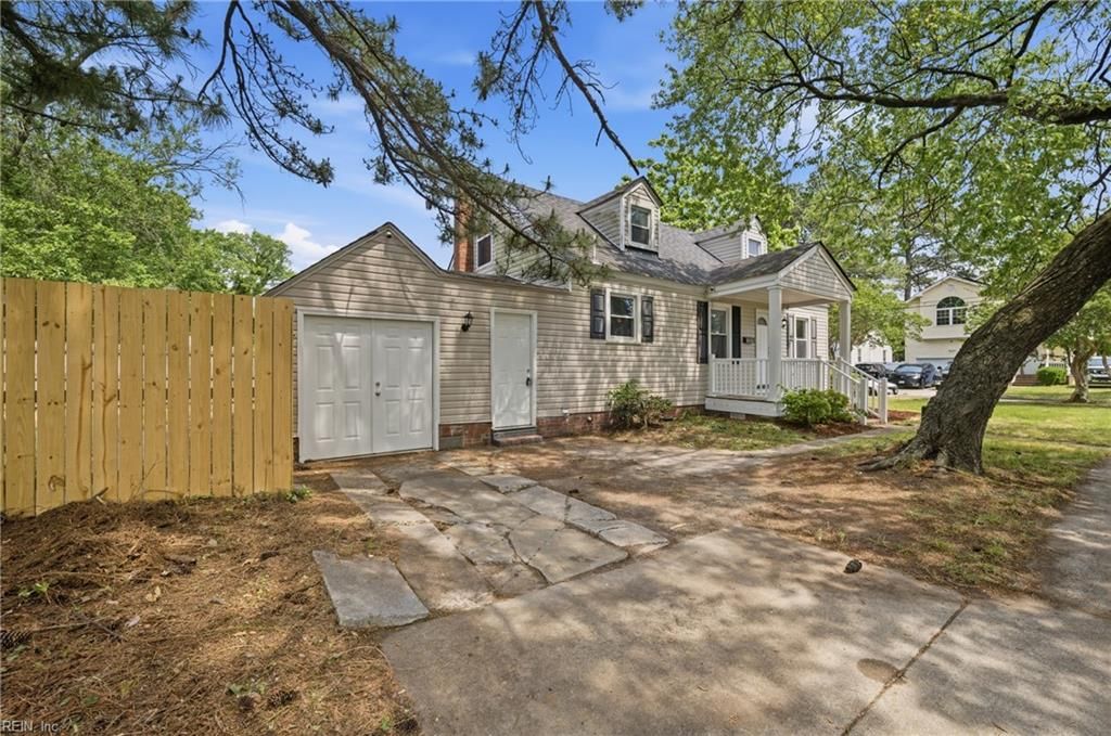 Photo of 2801 Dunkirk Avenue, Norfolk, VA 23509 (MLS # 10632184)