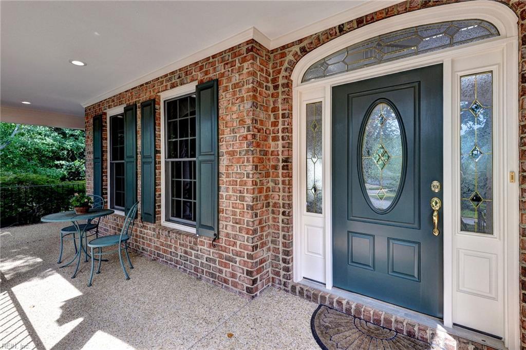 162 Waterton