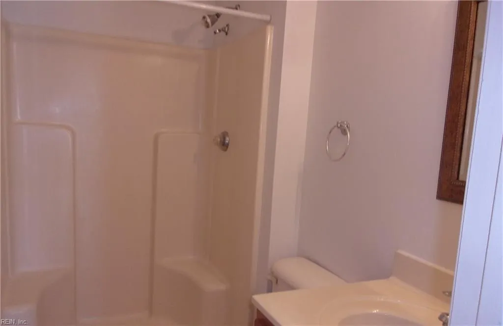 Chesapeake, Virginia 23320, United States, 2 Bedrooms Bedrooms, ,2 BathroomsBathrooms,Residential,Active,138727