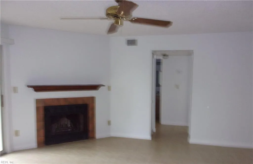 Chesapeake, Virginia 23320, United States, 2 Bedrooms Bedrooms, ,2 BathroomsBathrooms,Residential,Active,138727