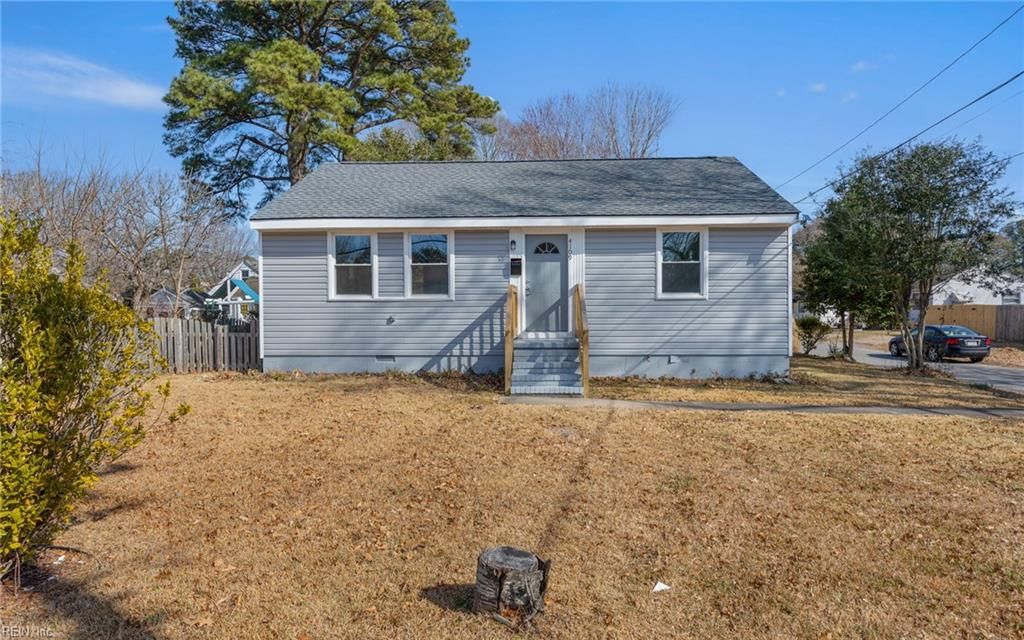 Photo of 4109 Deep Creek Boulevard, Portsmouth, VA 23702 (MLS # 10620665)